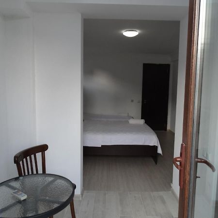Gulnasi's Guesthouse Batumi Eksteriør billede