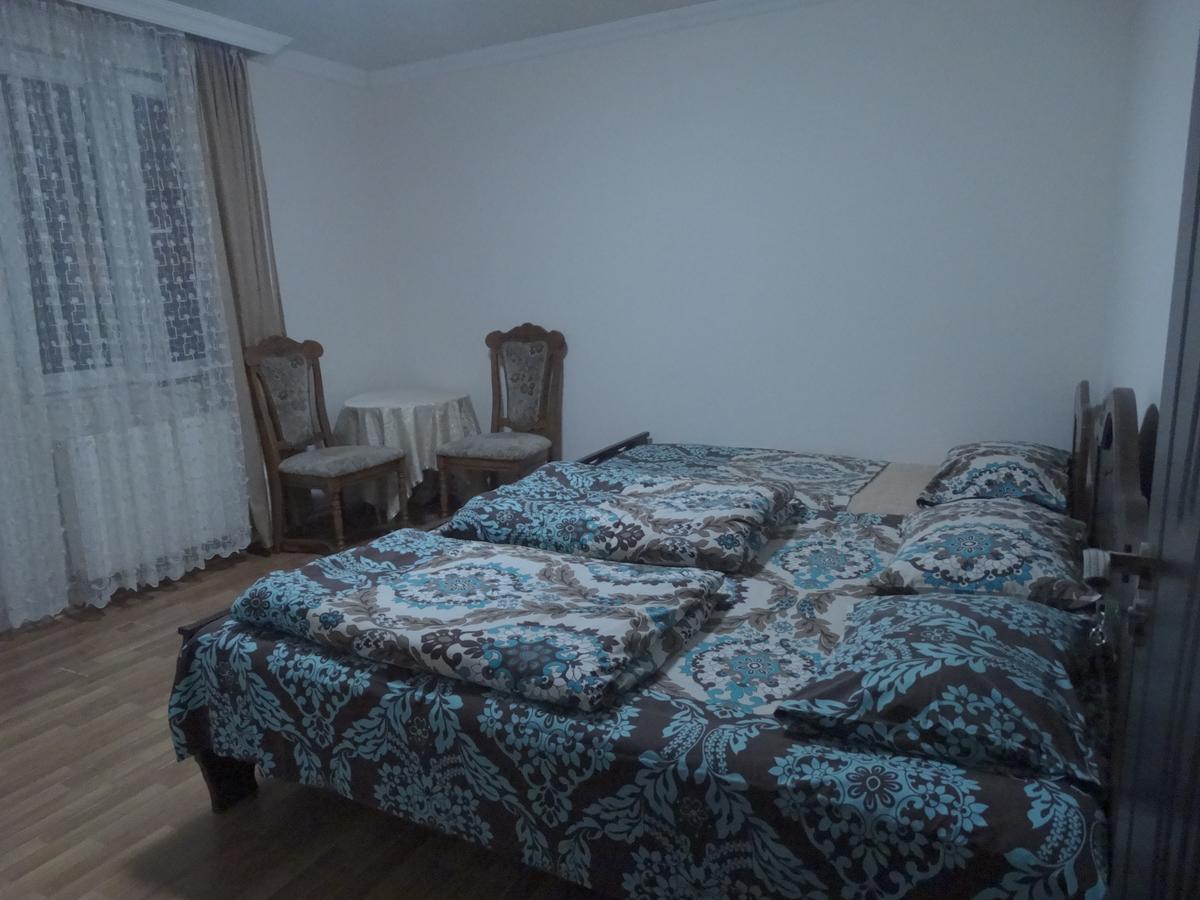 Gulnasi's Guesthouse Batumi Eksteriør billede